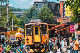 Shifen 十分 and Pingxi 平溪